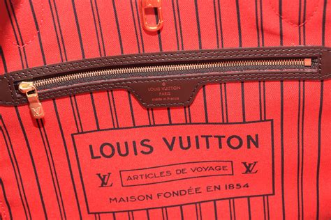 louis vuitton neverfull year code